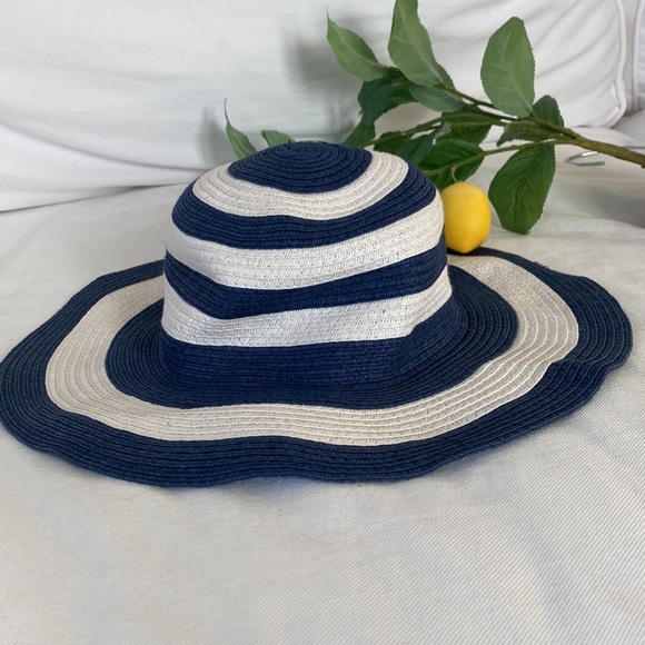 Baby Girl Sun Hat Age 5-6 Years - Picture 2 of 6